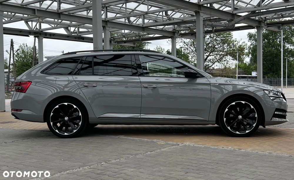 Skoda Superb 2.0 TDI SCR 4x4 Sportline DSG - 6