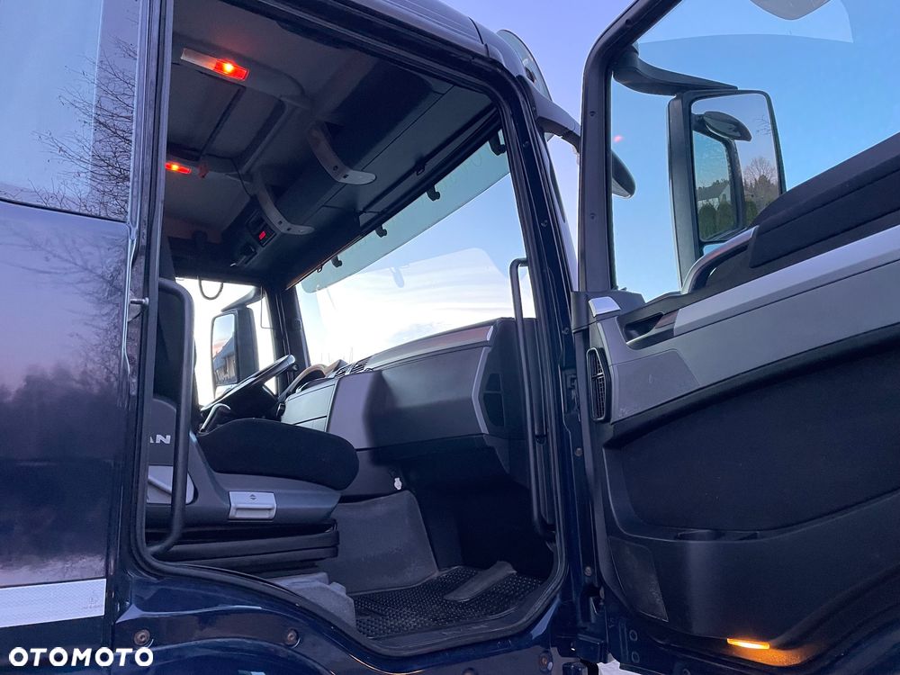 MAN Wywrotka 8X4 MULDA - 25