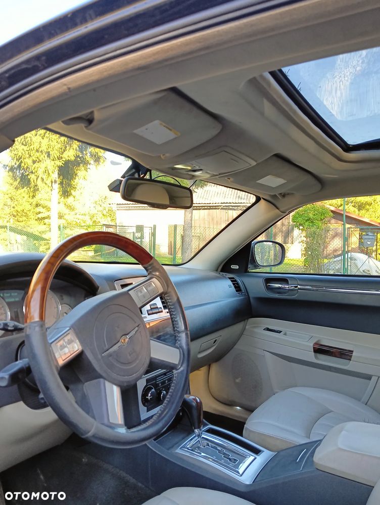 Chrysler 300C 3.0 V6 CRD - 8