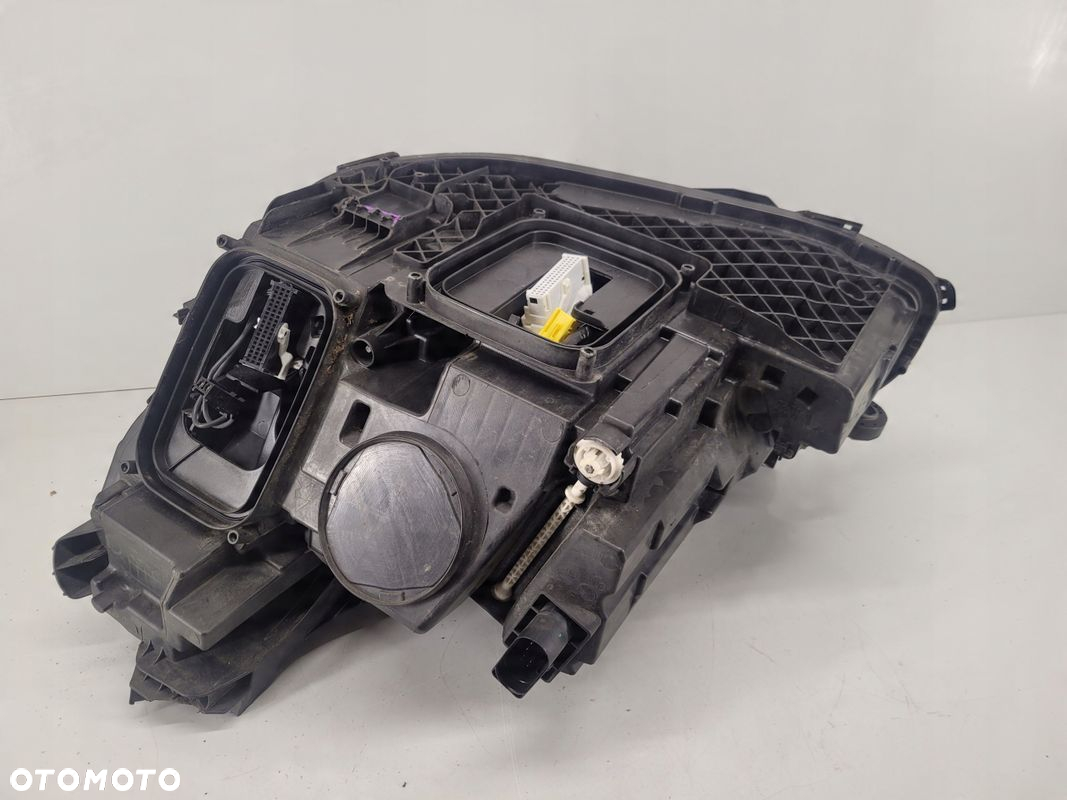 Mercedes E klasa 213 Multibeam LED prawy reflektor lampa przednia przód - 10