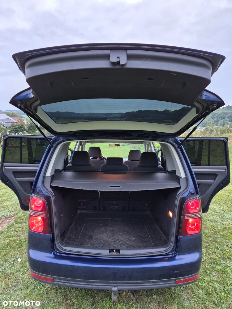 Volkswagen Touran 1.9 TDI Trendline - 10