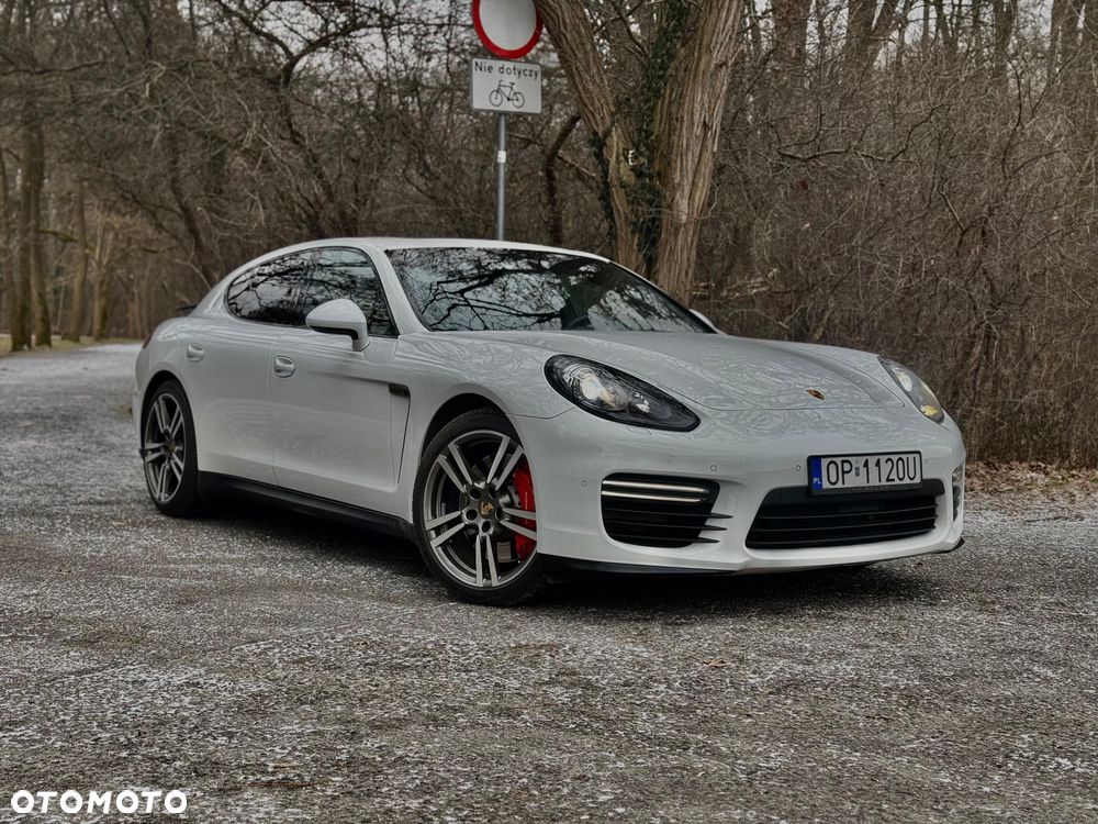 Porsche Panamera GTS - 5