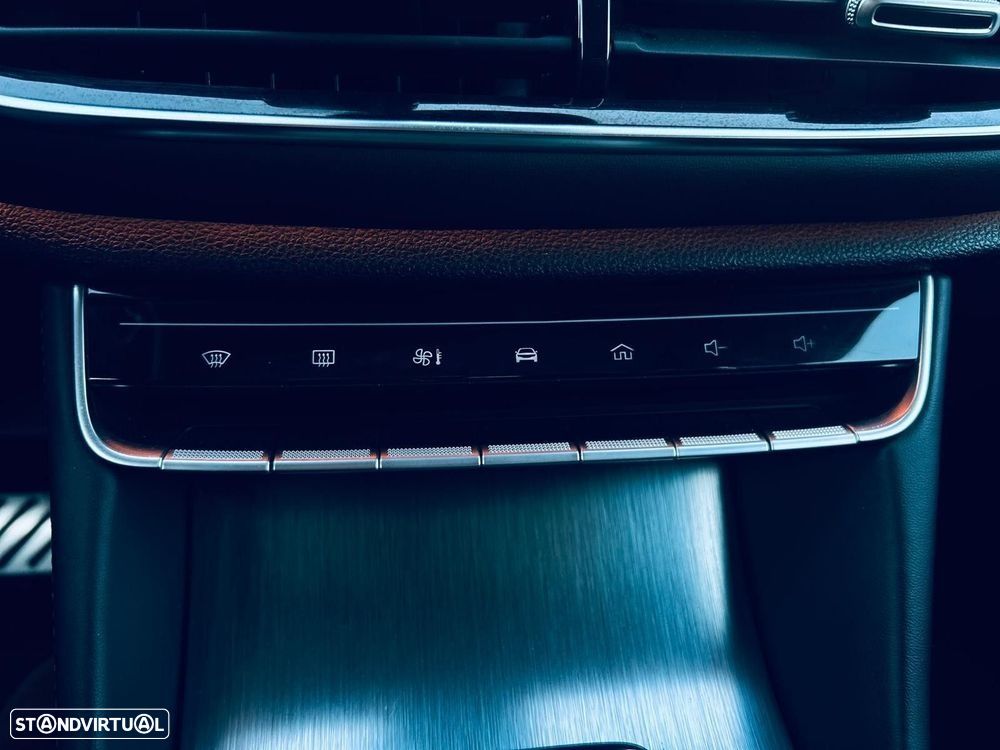 MG EHS 1.5T-GDI Luxury - 34