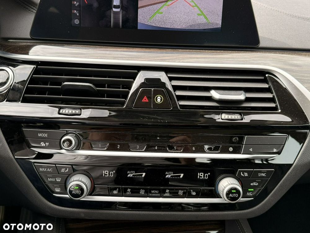 BMW Seria 5 - 25