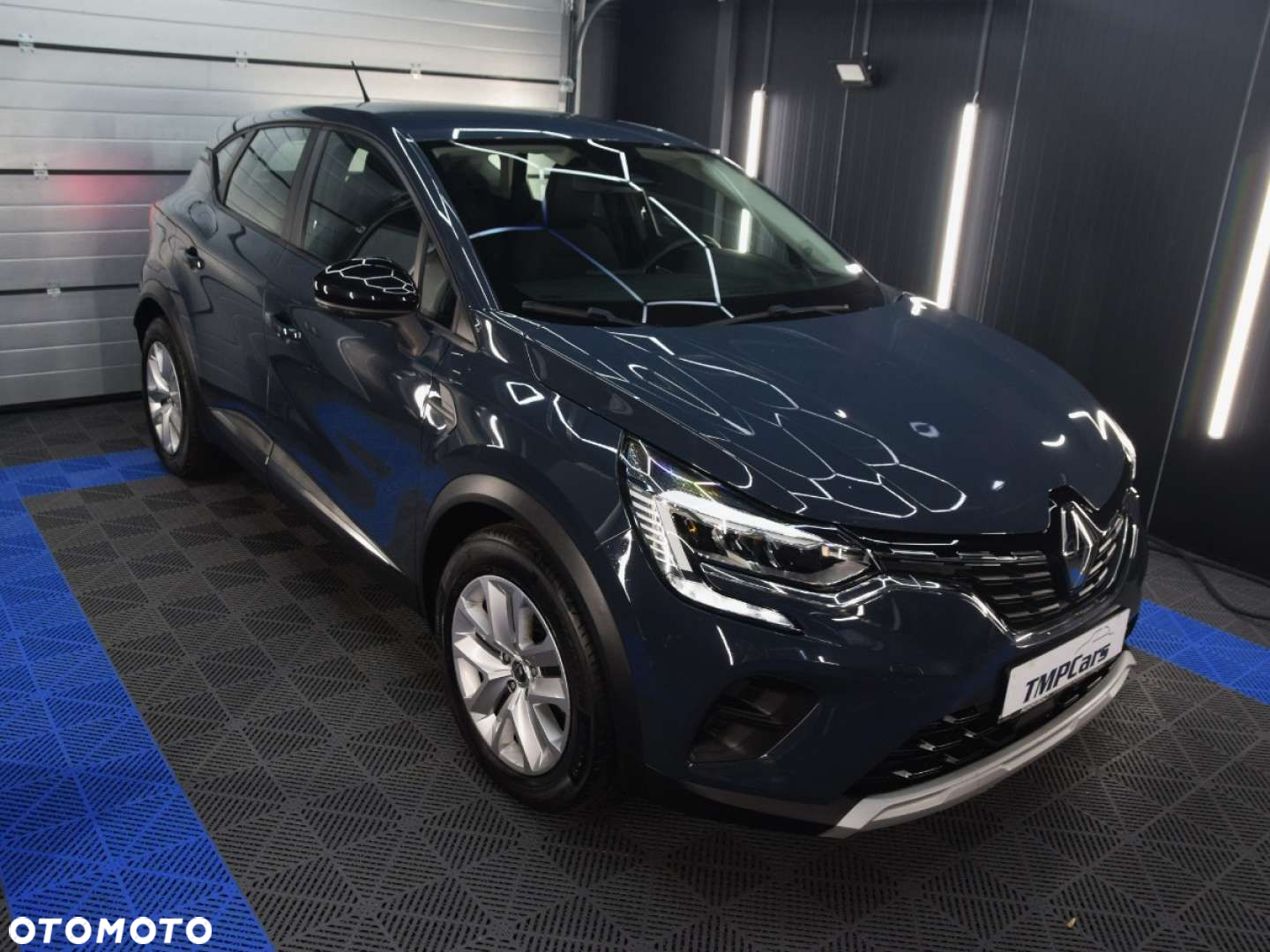 Renault Captur - 24