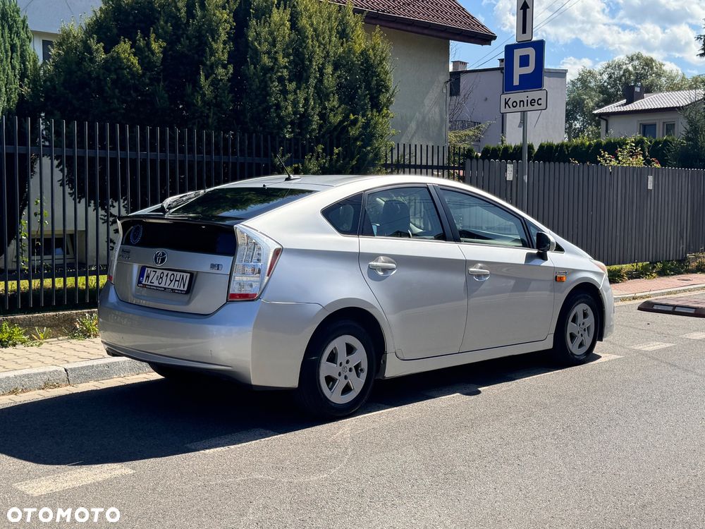 Toyota Prius 1.8 HSD Active - 2