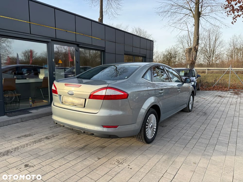 Ford Mondeo 2.0 Viva Titanium - 15