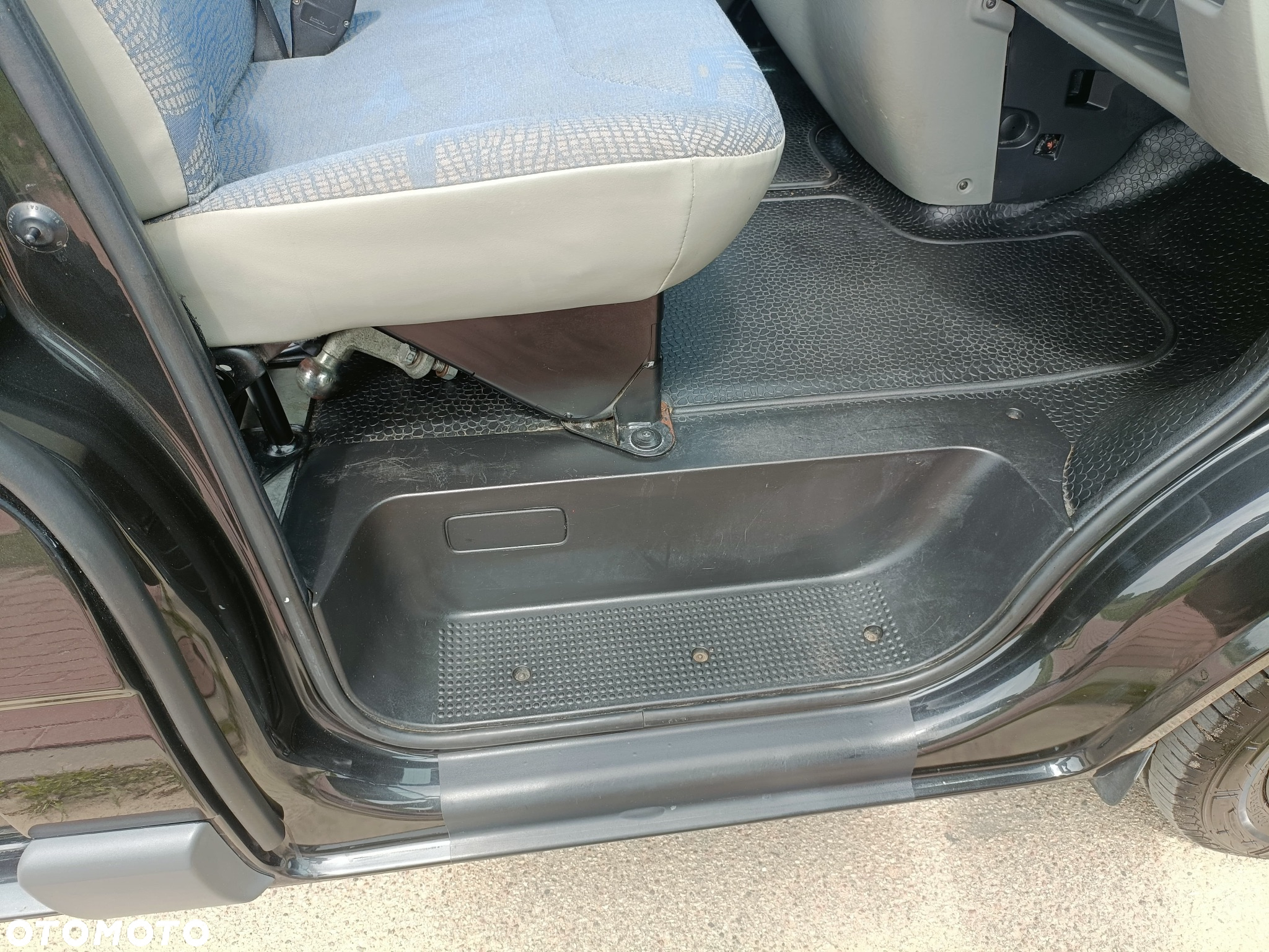 Renault TRAFIC - 12