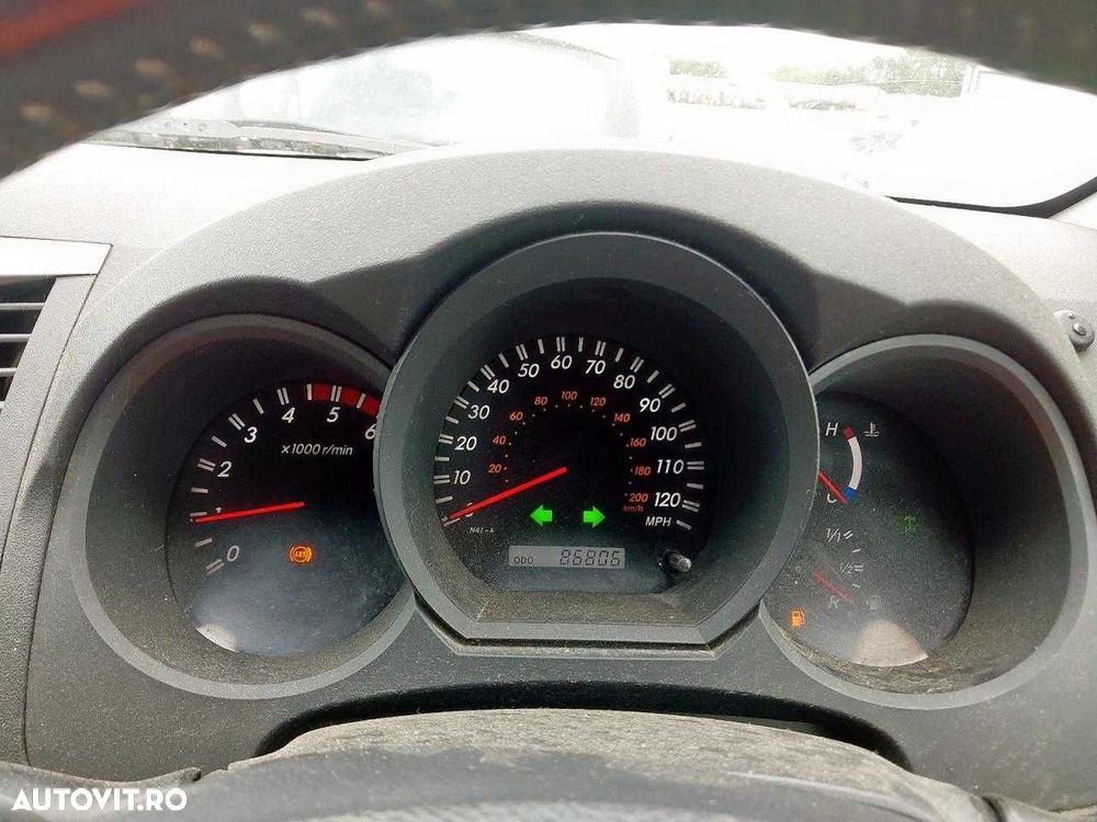 Dezmembrez Toyota hilux  , 2011, Diesel 144CP, 2005-2015 - 4