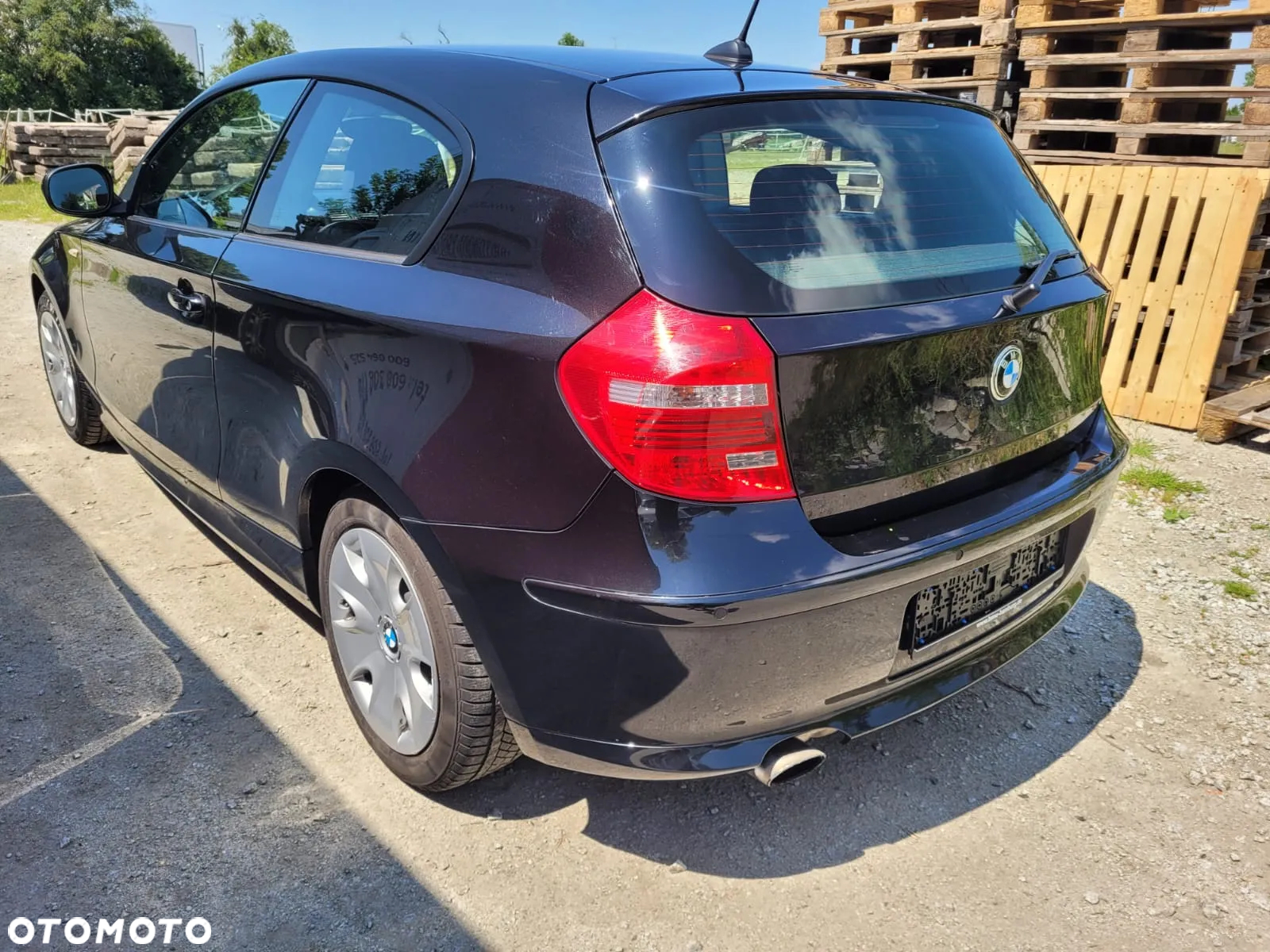 BMW Seria 1 120i - 19