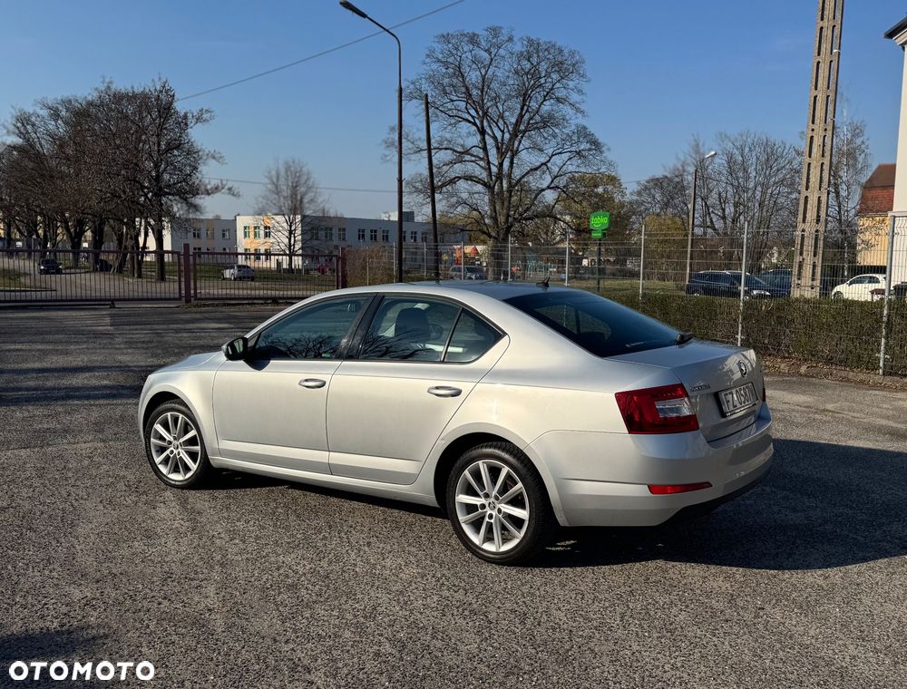 Skoda Octavia - 6