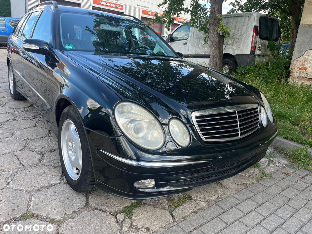 Mercedes-Benz Klasa E ver-200-avantgarde - 1