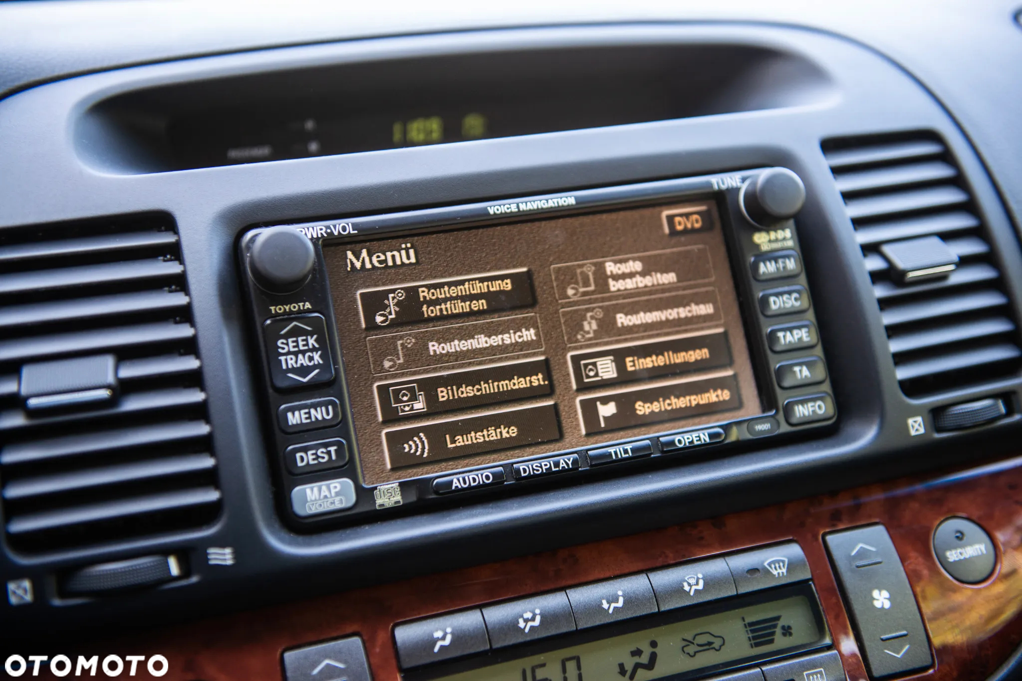 Toyota Camry 3.0 V6 - 31