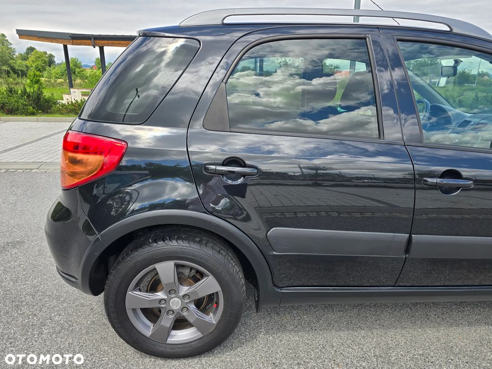 Suzuki SX4 1.6 VVT 4x2 Style - 31