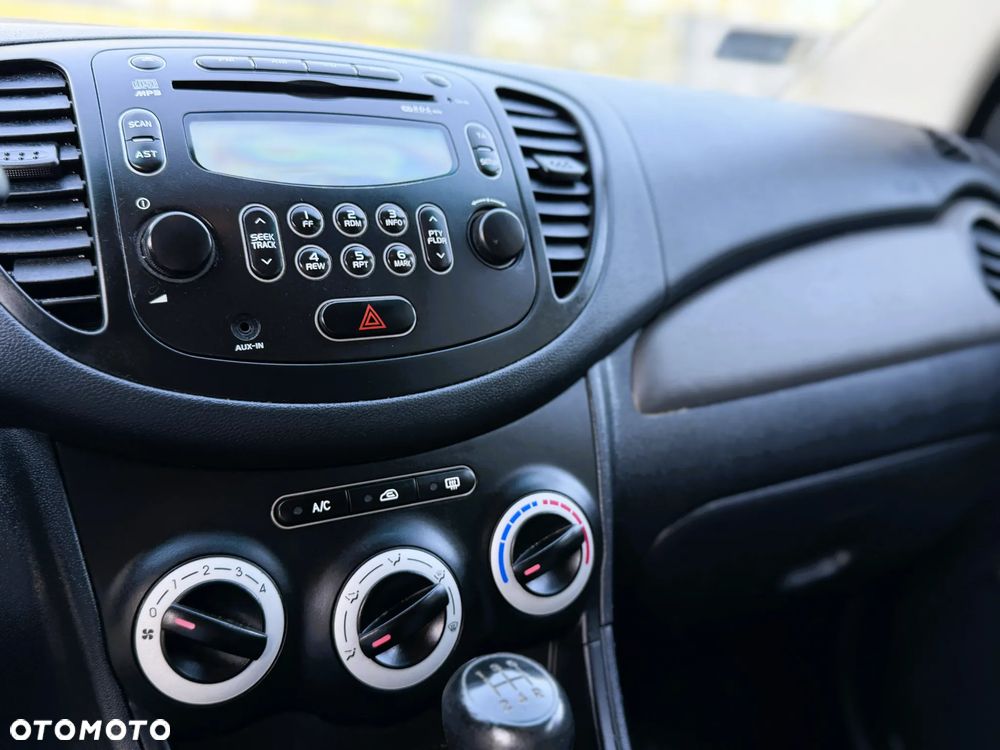 Hyundai i10 - 19