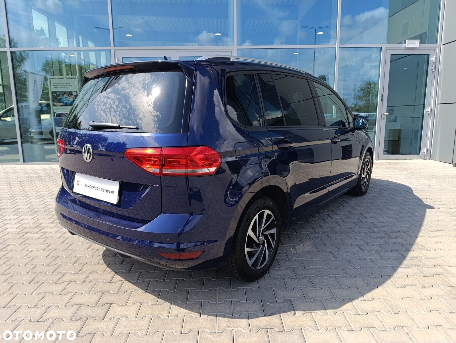 Volkswagen Touran 1.6 TDI BMT SCR Trendline - 8