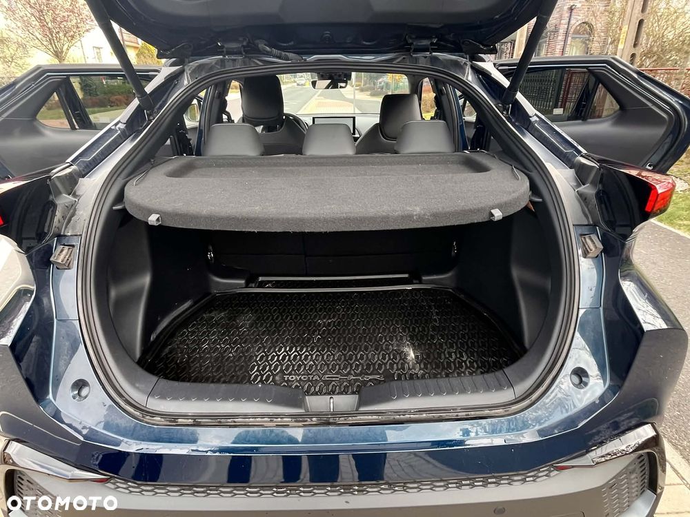 Toyota C-HR 1.8 Hybrid Executive - 17