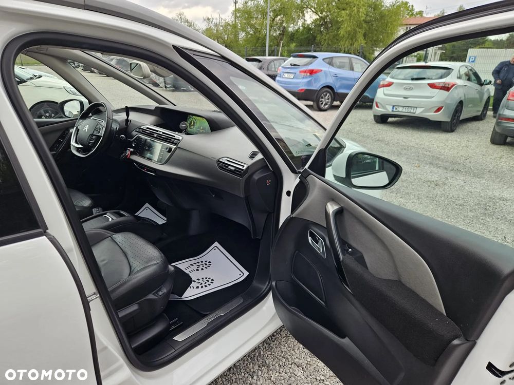 Citroën C4 Grand Picasso 2.0 HDi FAP EGS6 (7-Sitzer) Exclusive - 34