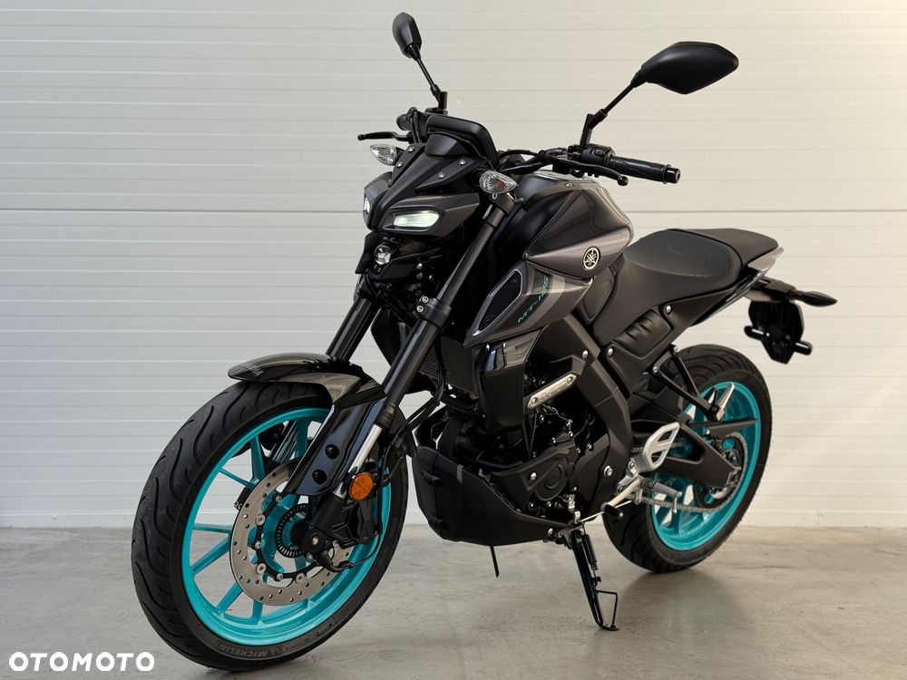 Yamaha MT - 7