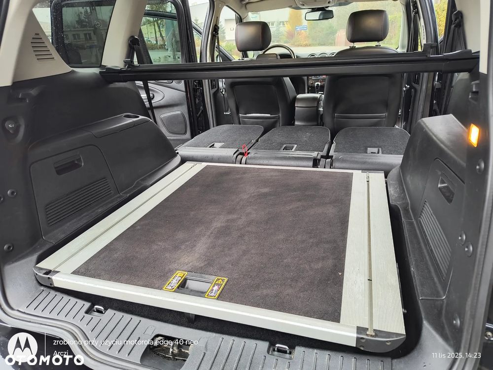 Ford S-Max 2.0 TDCi DPF Titanium - 26