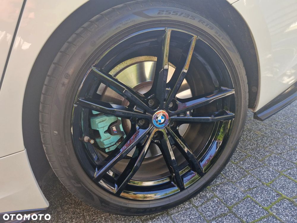 BMW Seria 3 330i M Sport sport - 8