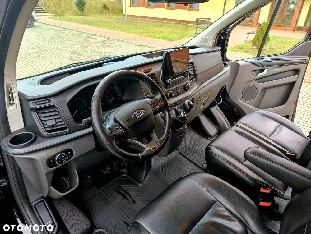 Ford Transit Custom 290 L2H1 Limited - 14