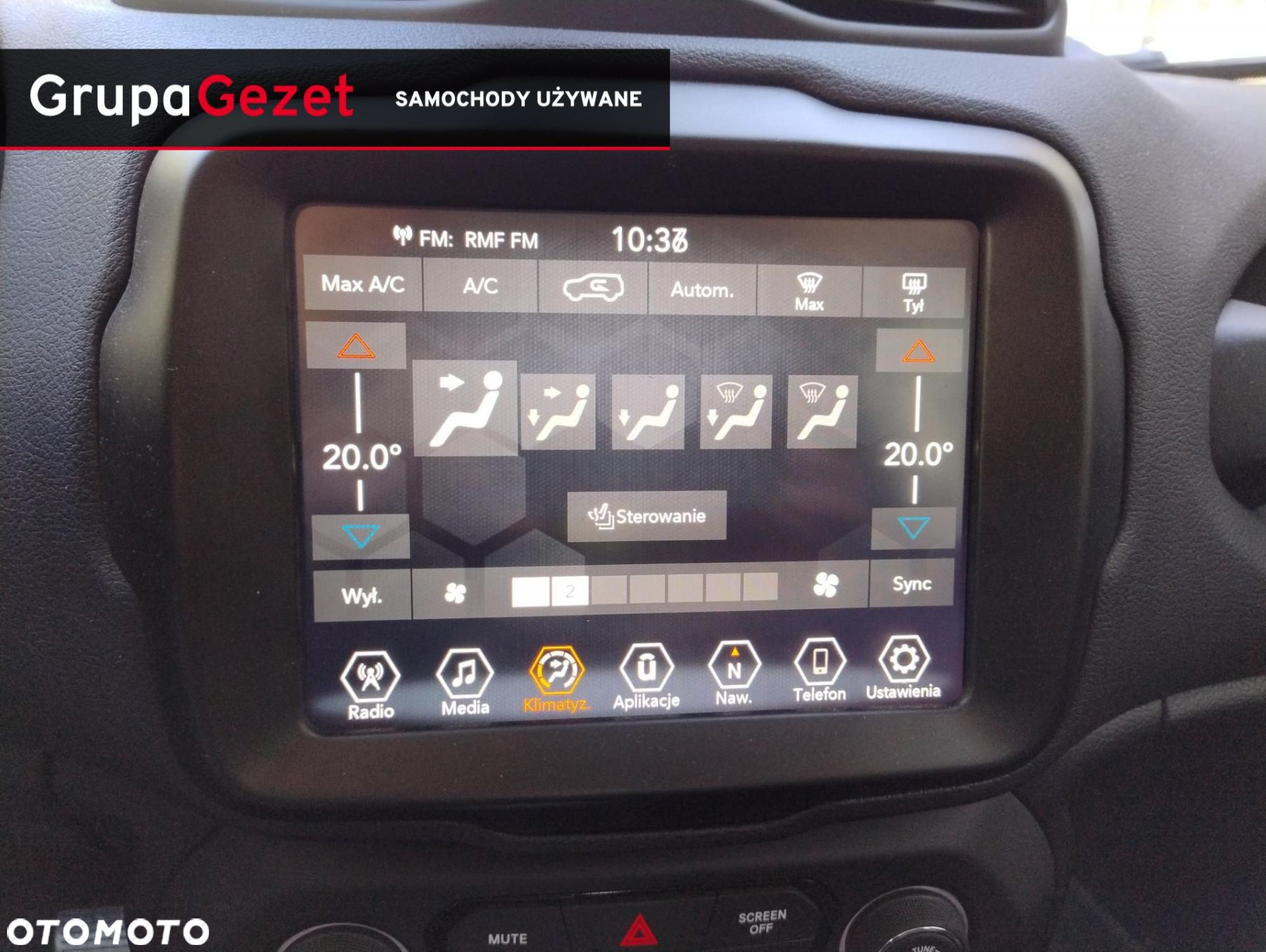 Jeep Renegade - 15