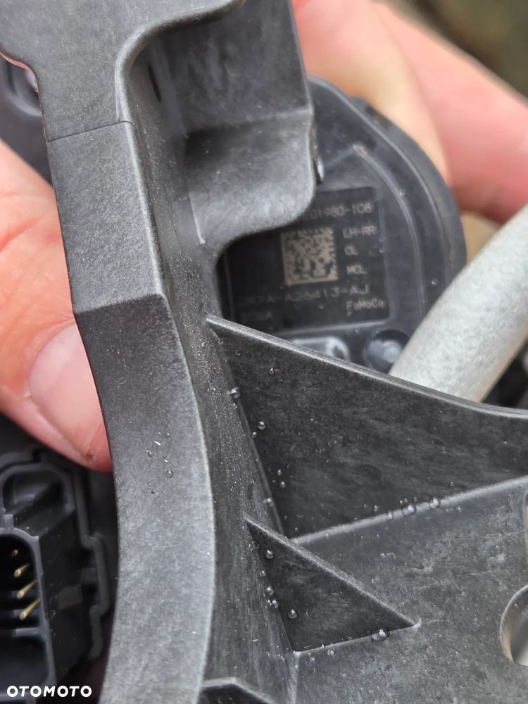 Zamek drzwi lewy tył tylny Ford Focus IV Mk-4 2594002 JX7B-A264A27-AAH zamek drzwi tylnych lewy Ford Focus Mk4 - 10