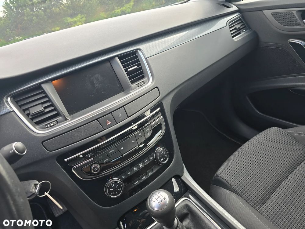 Peugeot 508 1.6 e-THP Active S&S - 13