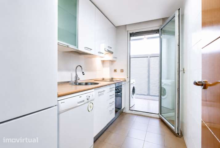 Arrendamento T2 de apartamento em Lisboa/Arroios - Grande imagem: 2/2