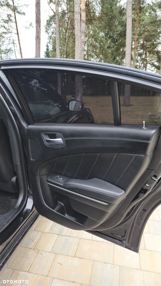 Dodge Charger 5.7 R/T - 30