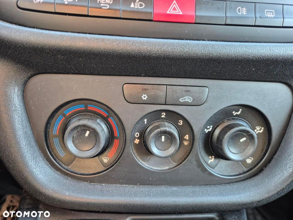 Fiat doblo Maxxi - 19