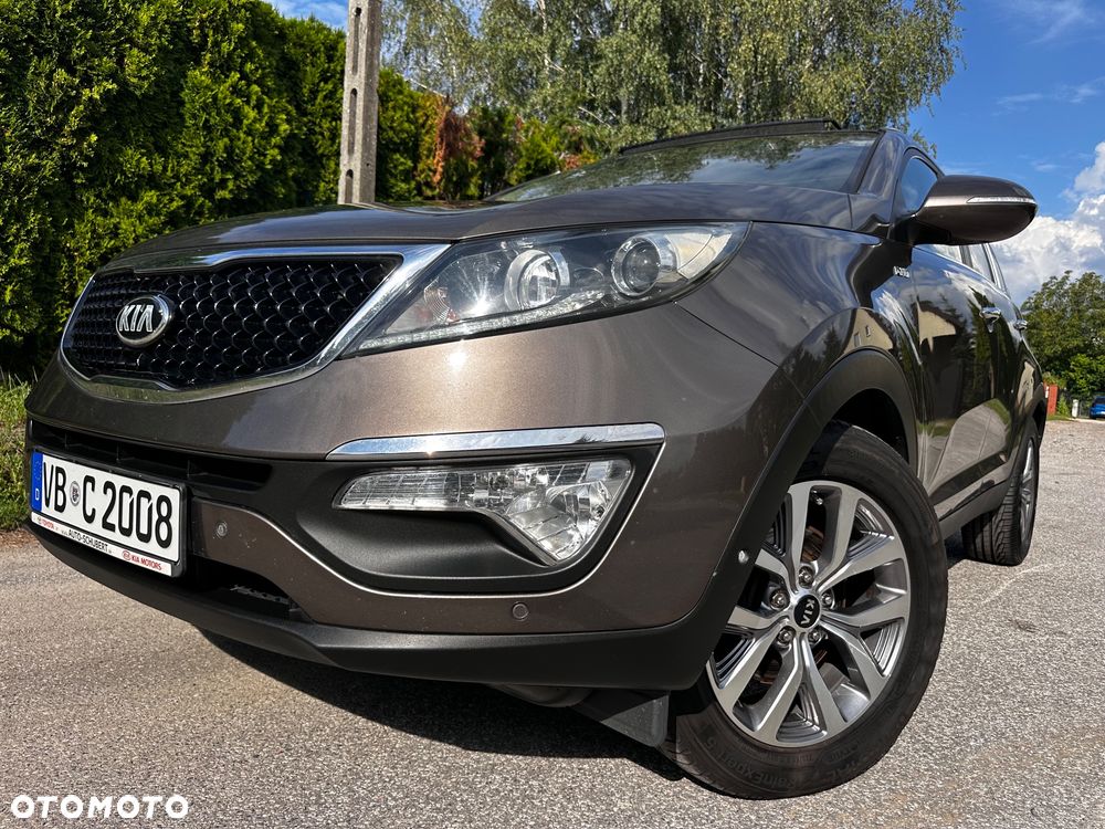 Kia Sportage 2.0 CRDI 4WD Automatik Fifa World Cup Edition - 9