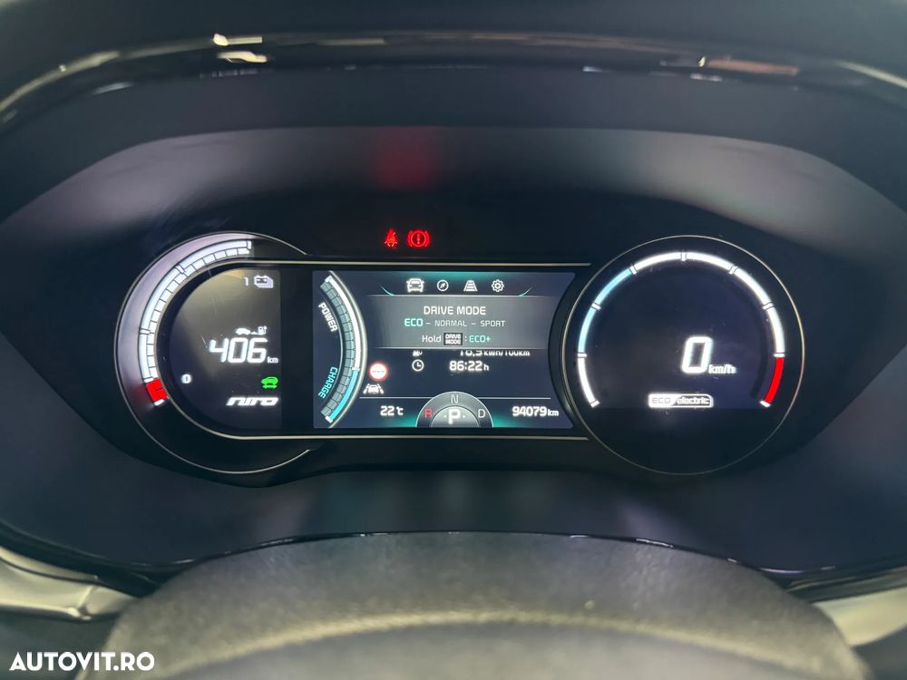 Kia Niro e-Niro 150 kW Vision - 19
