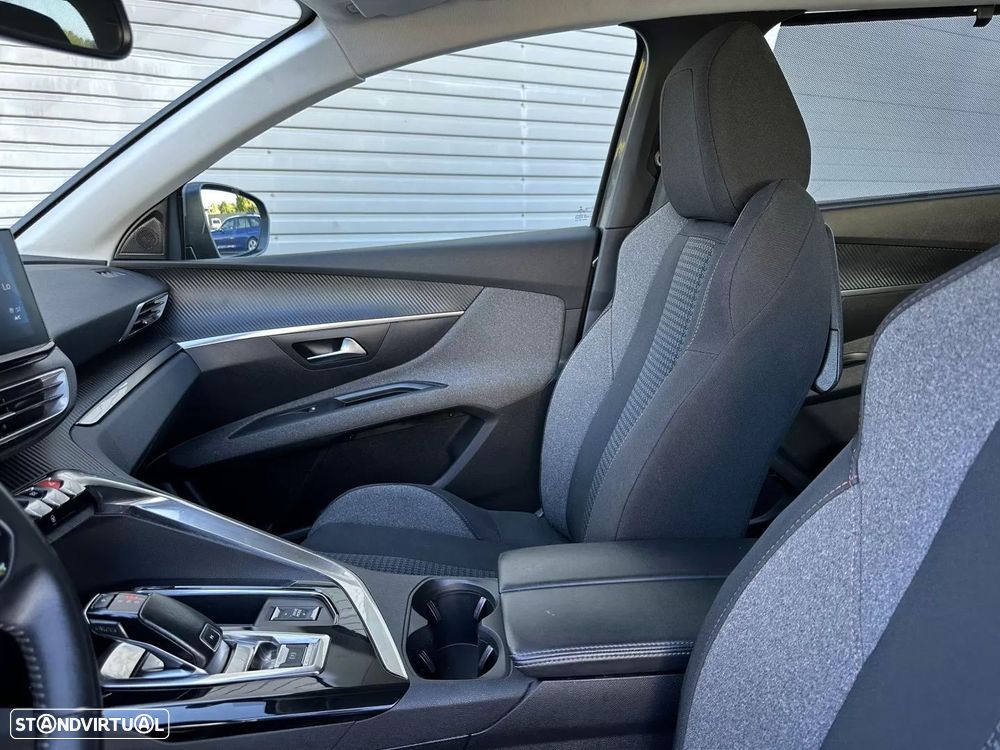 Peugeot 5008 1.2 PureTech Allure Pack EAT8 - 35
