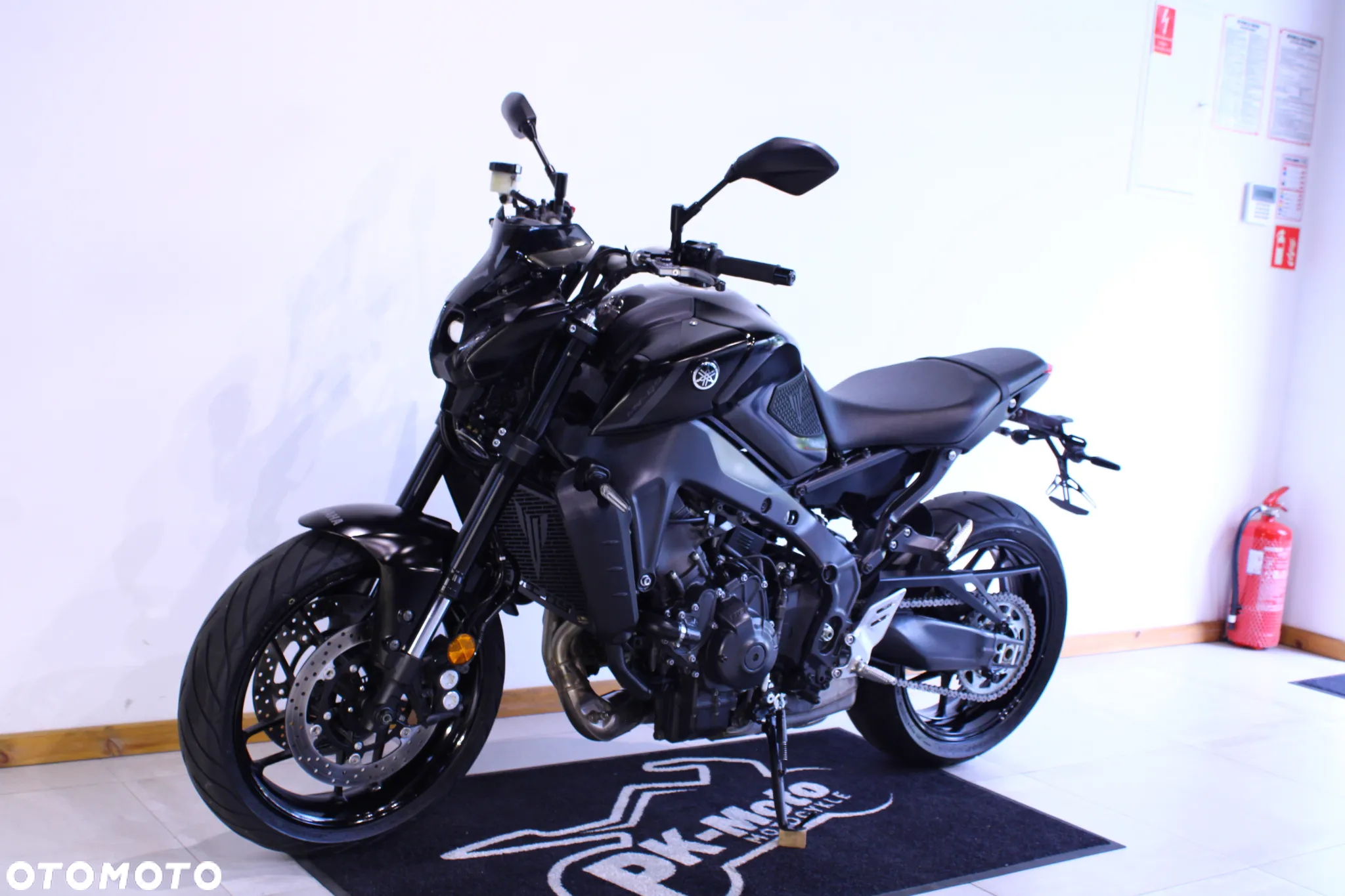 Yamaha MT - 4