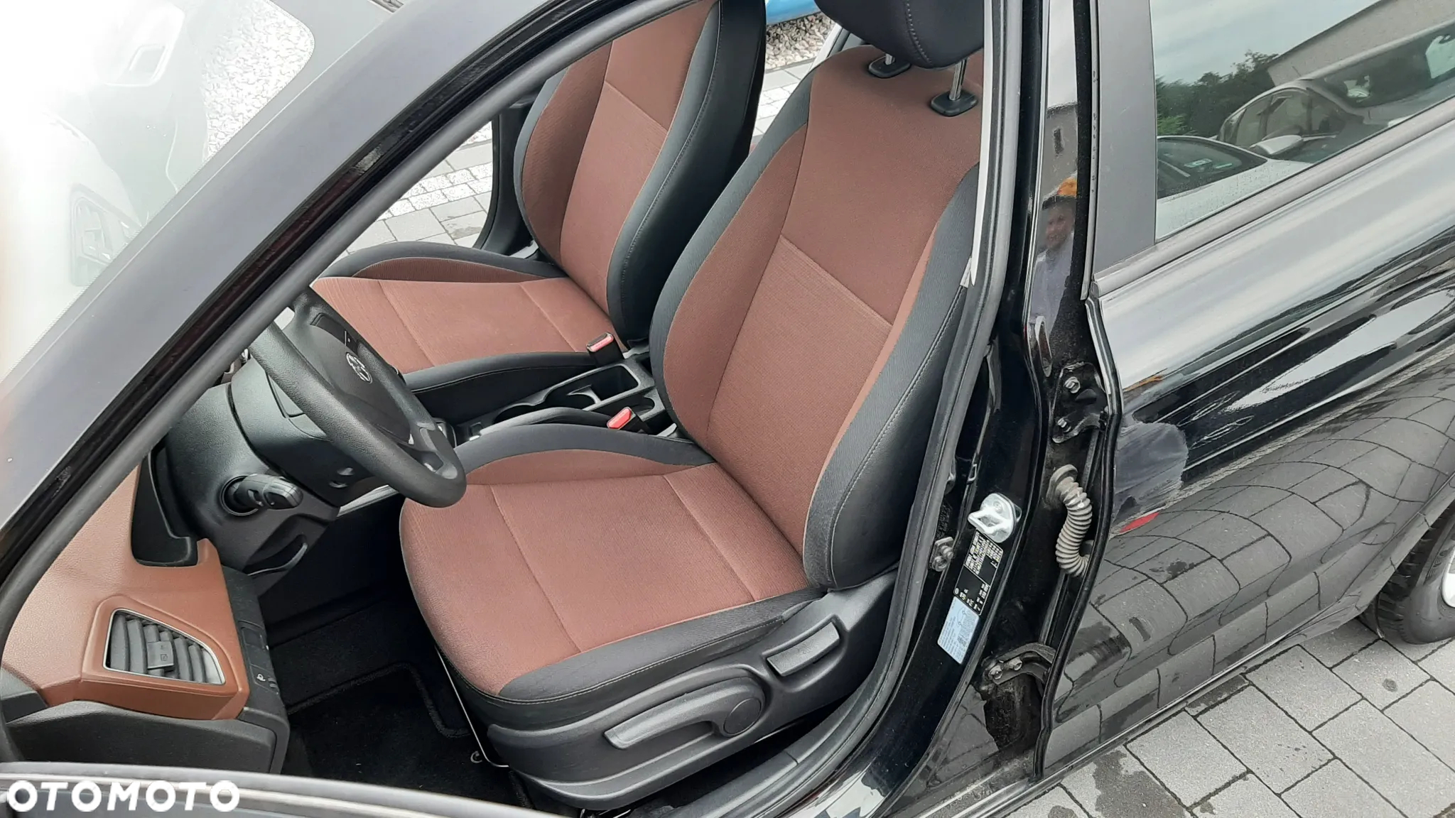 Hyundai i20 1.2 - 8