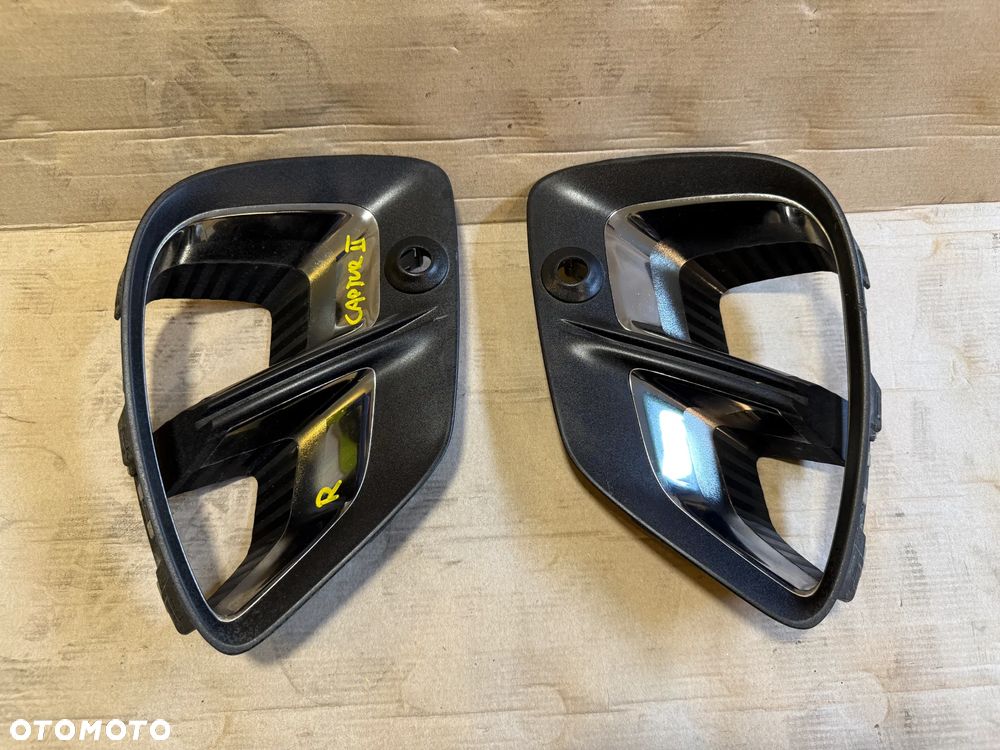 Kratka zderzaka atrapa chrom Renault Captur II prawa 261A21107R lewa 261A31728R OE - 1
