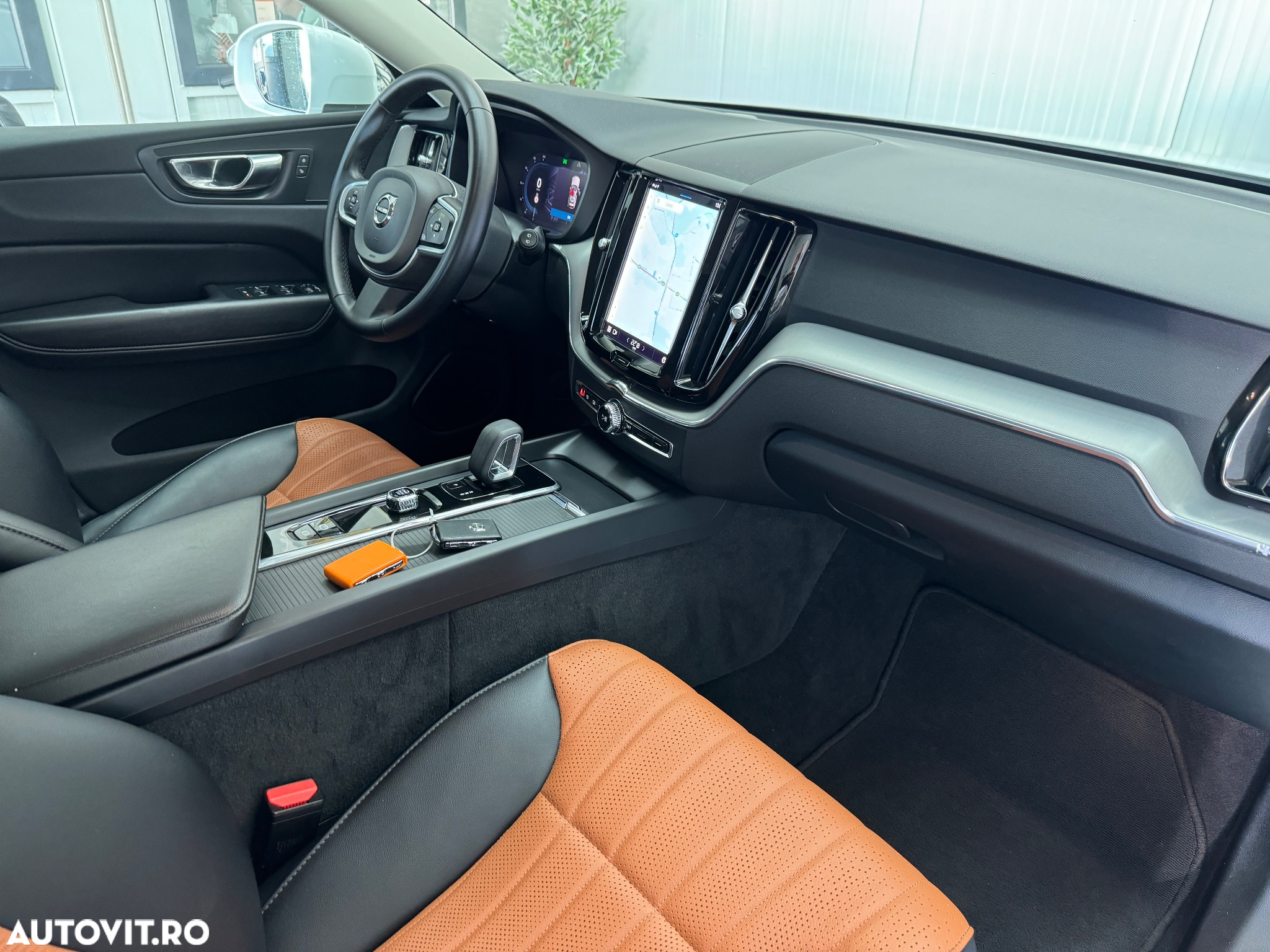 Volvo XC 60 B4 MHEV AT8 AWD Inscription - 23