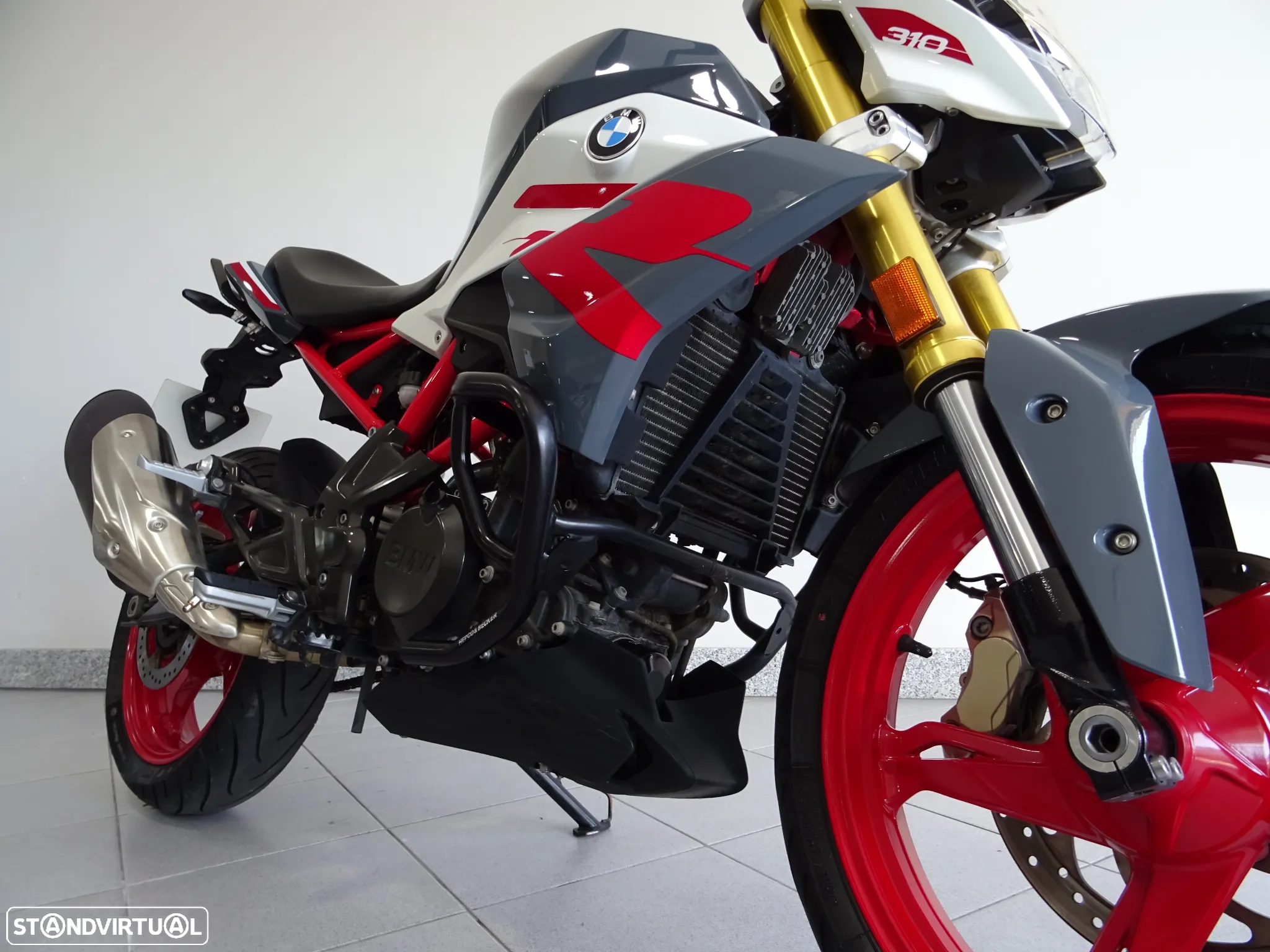 BMW G 310 R R - 12