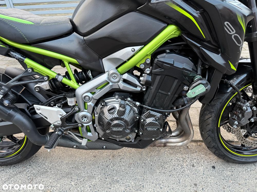 Kawasaki Z 900 - 26