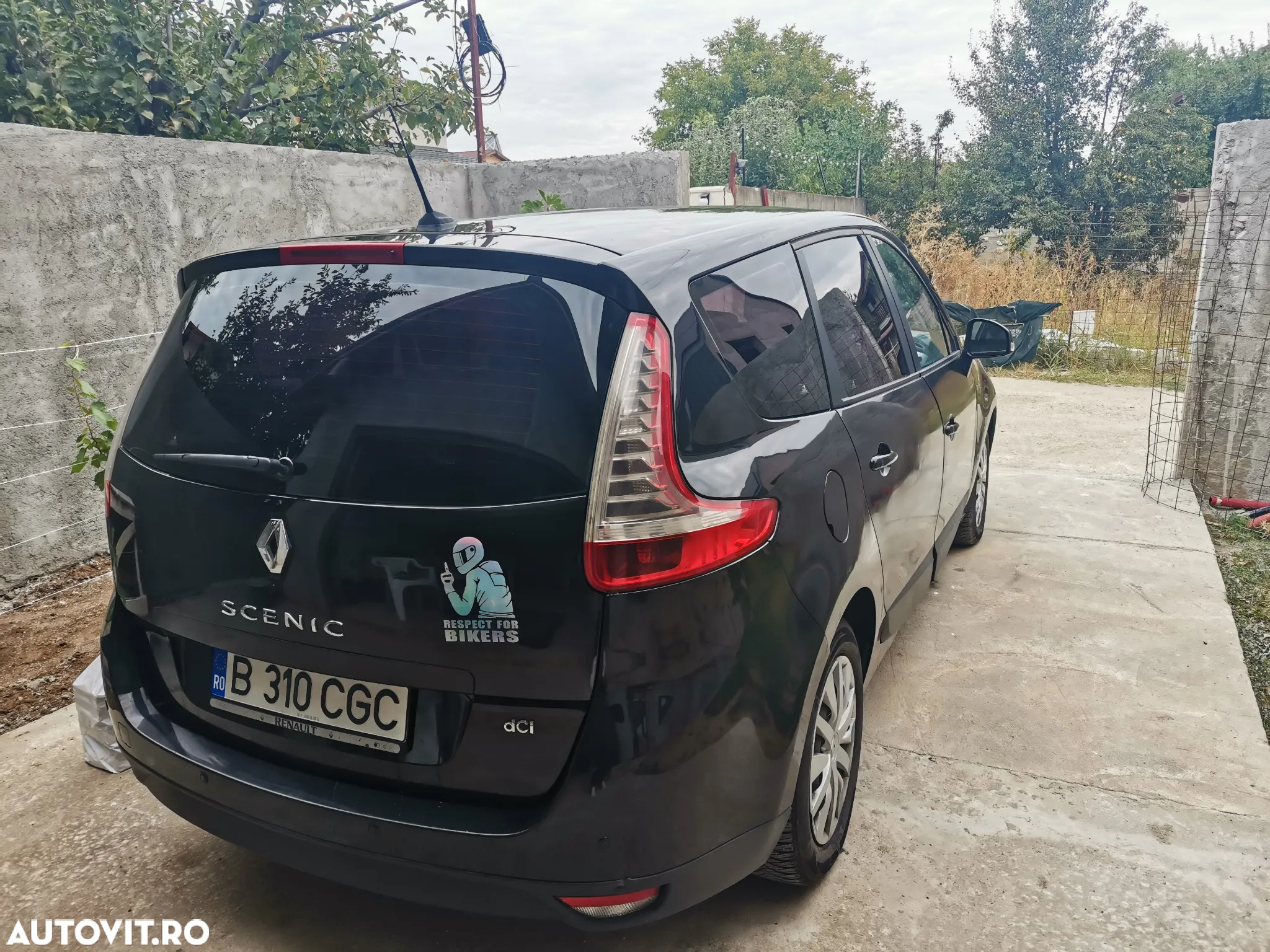 Renault Grand Scenic - 4
