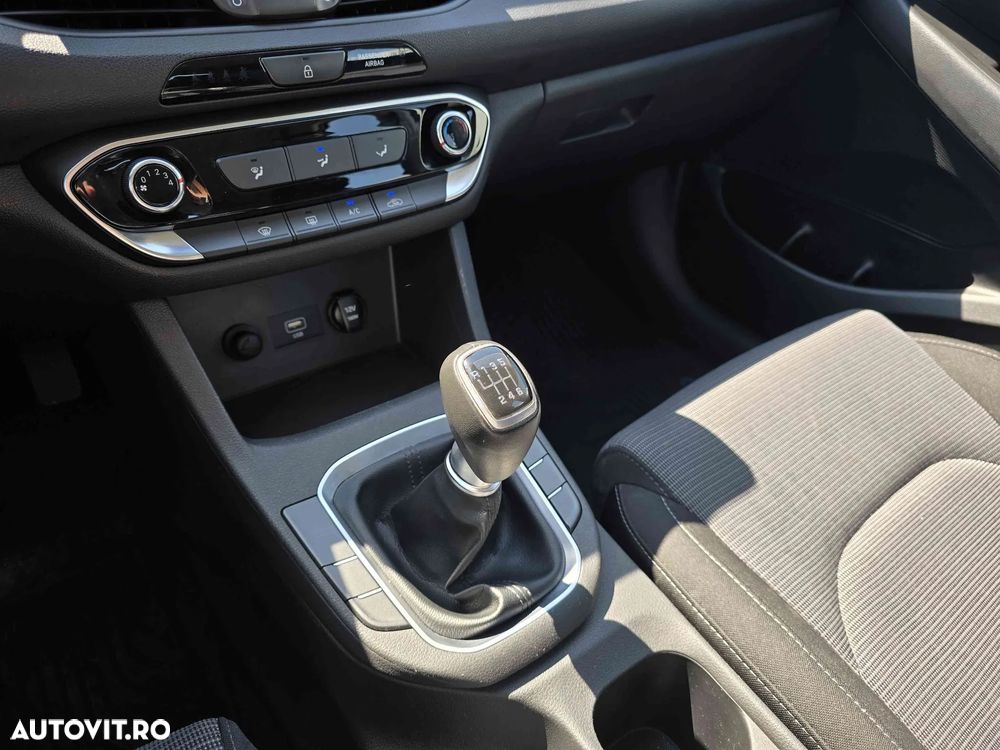 Hyundai i30 - 14