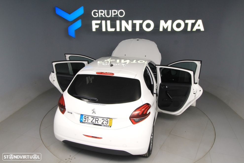 Peugeot 208 1.5 BlueHDi Signature - 10