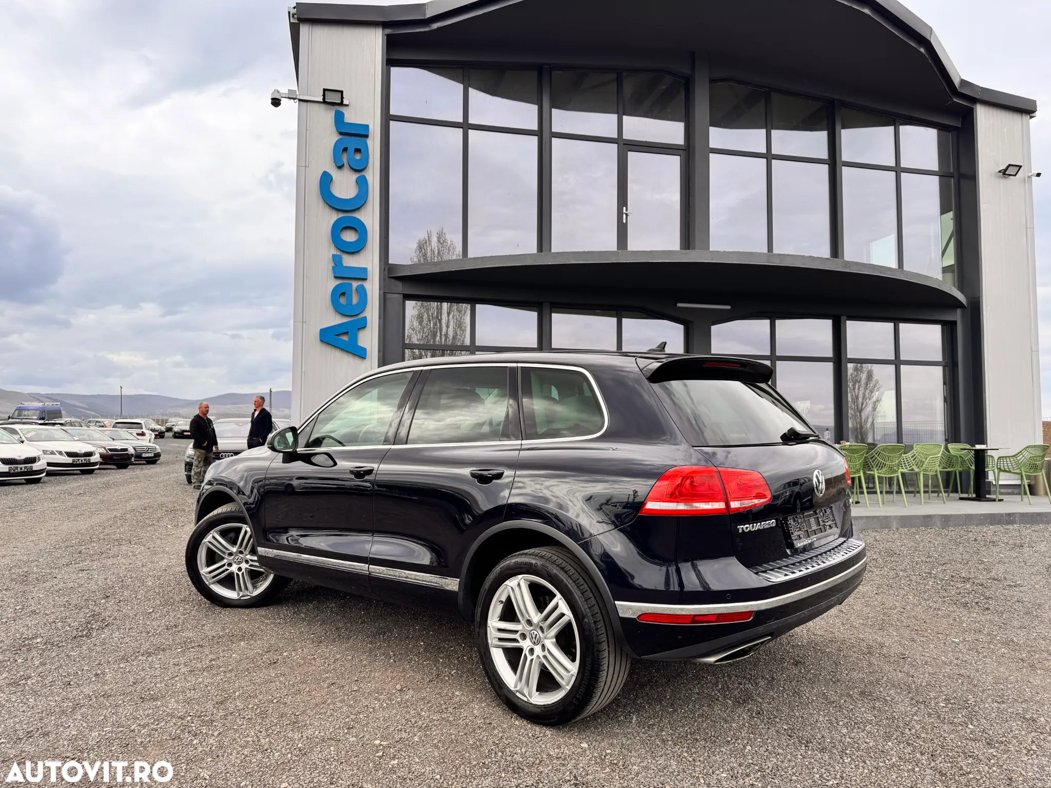 Volkswagen Touareg 3.0 V6 TDI SCR Blue Motion DPF Automatik Terrain Tech Executive Edition - 10