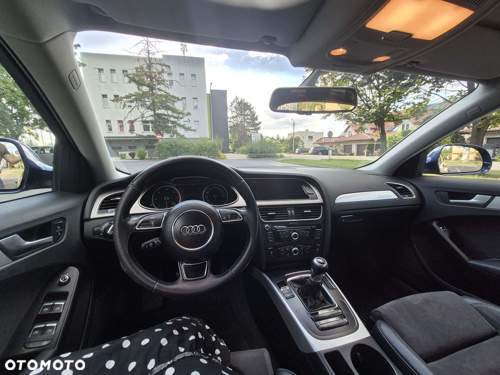 Audi A4 Allroad 2.0 TDI Quattro - 13