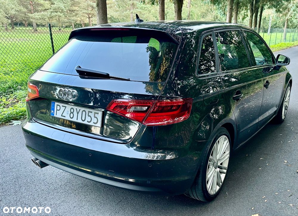Audi A3 Sportback 2.0 TDI clean diesel Ambiente - 4
