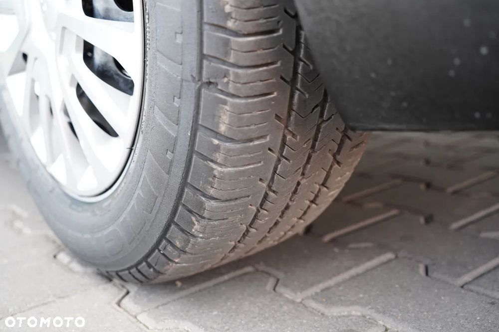 Toyota PROACE / FURGON / BLASZAK / 2.0 D / ZABUDOWA / SPROWADZONY - 14