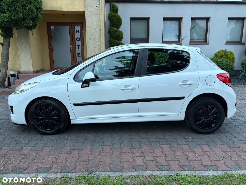 Peugeot 207 75 Millesim 200 - 6