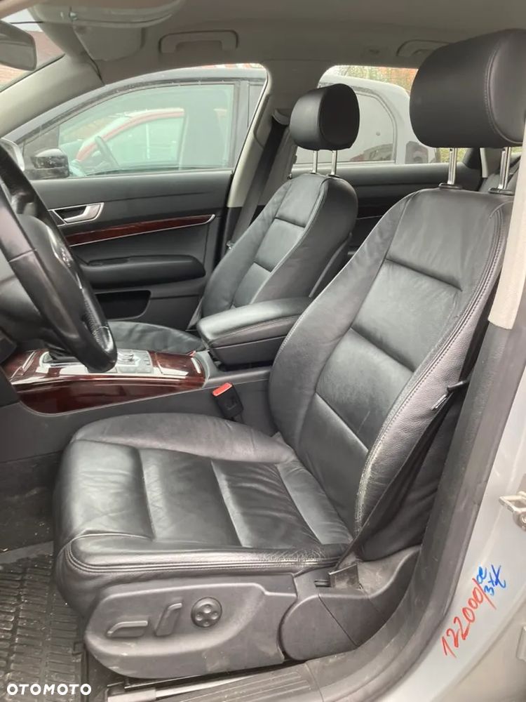 Audi A6 Avant 4.2 Quattro Tiptronic - 16